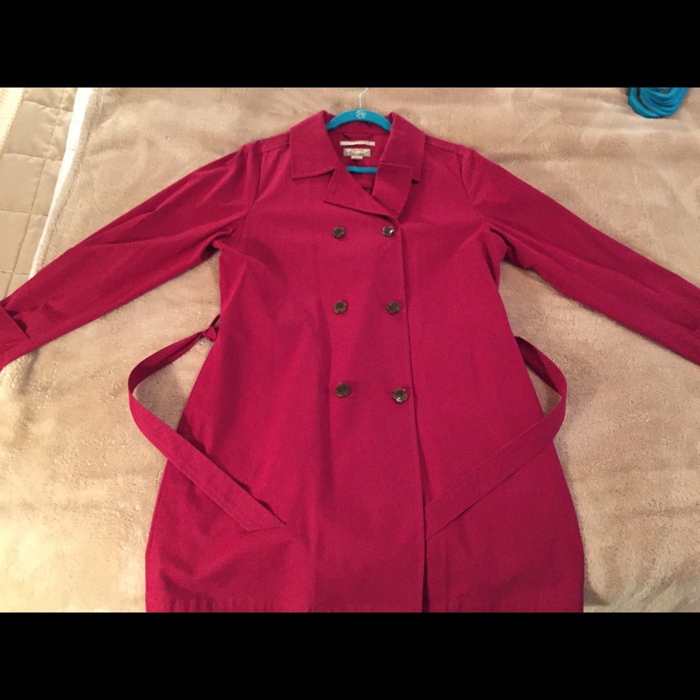 Tommy Bahama trench. Good condition. 12/14